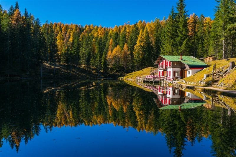 Самые красивые деревянные дома (100 фото) #25