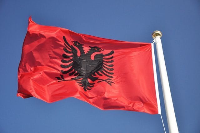 Картинки флага Албании (18 фото) #1