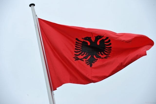 Картинки флага Албании (18 фото) #17