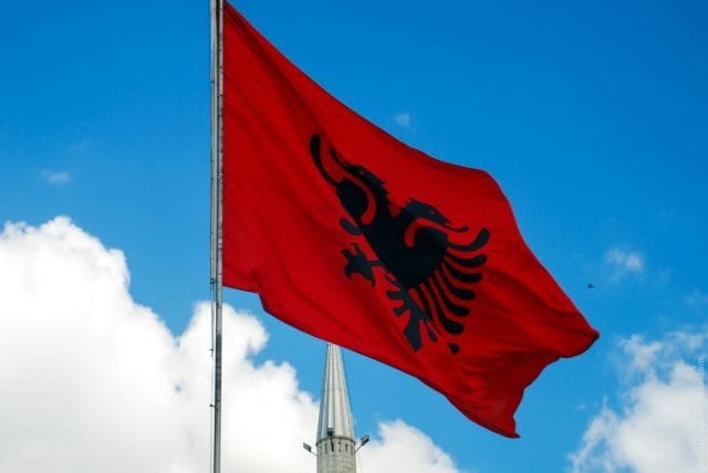 Картинки флага Албании (18 фото) #14