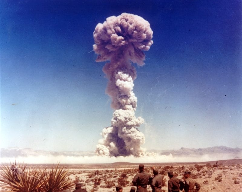 Картинки атомного взрыва (100 фото) #52