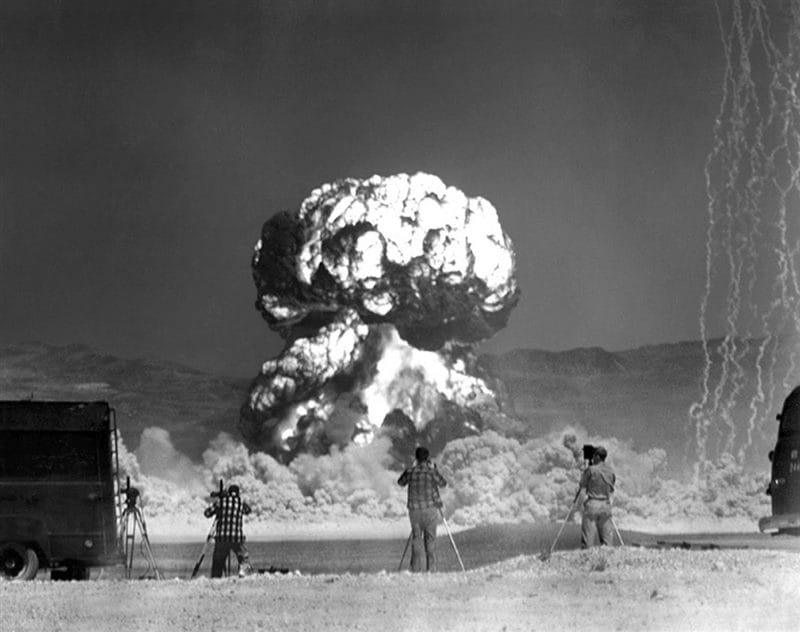 Картинки атомного взрыва (100 фото) #65