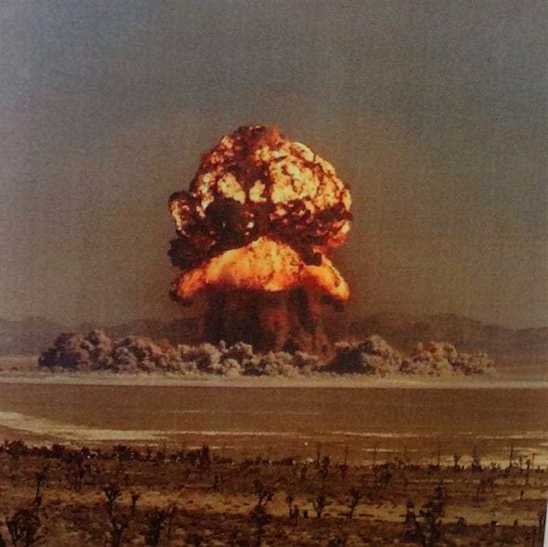Картинки атомного взрыва (100 фото) #40