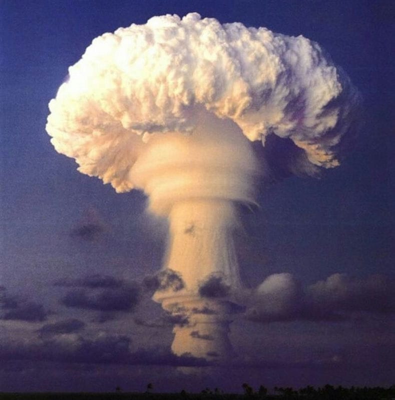 Картинки атомного взрыва (100 фото) #76