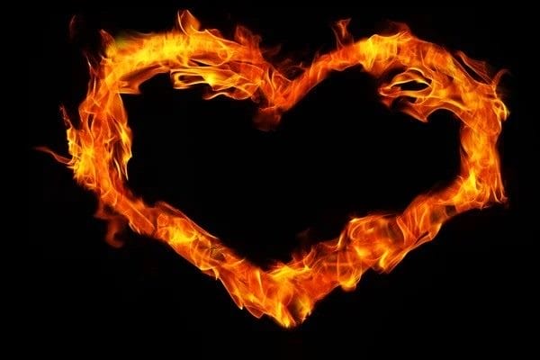 Картинки огненного сердца на аву (50 фото) #11