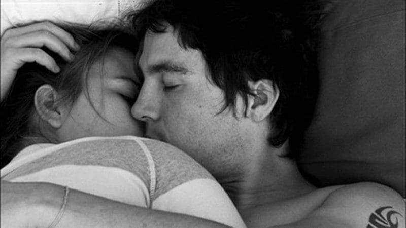 Картинки пары спят в обнимку (100 фото) #85