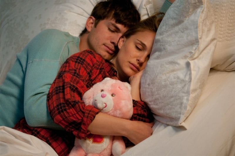 Картинки пары спят в обнимку (100 фото) #32
