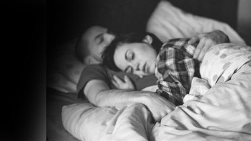 Картинки пары спят в обнимку (100 фото) #86