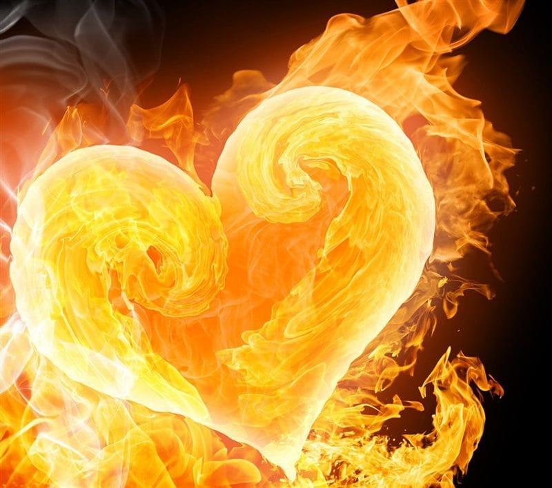 Картинки сердце в огне (75 фото) #1