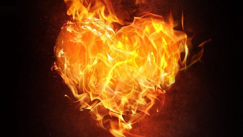 Картинки сердце в огне (75 фото) #70