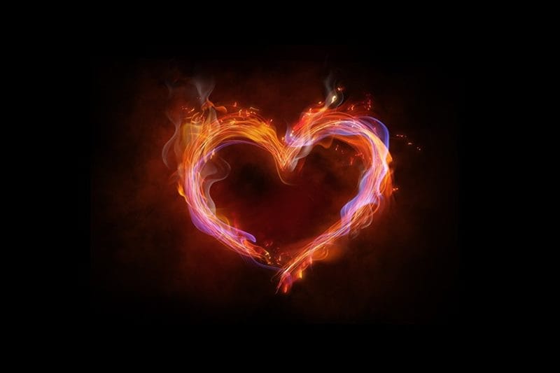 Картинки сердце в огне (75 фото) #62