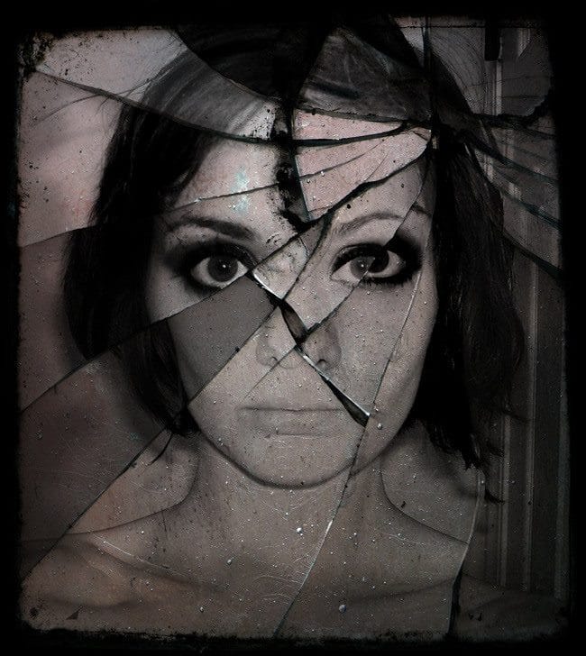 Картинки разбитое зеркало (75 фото) #40