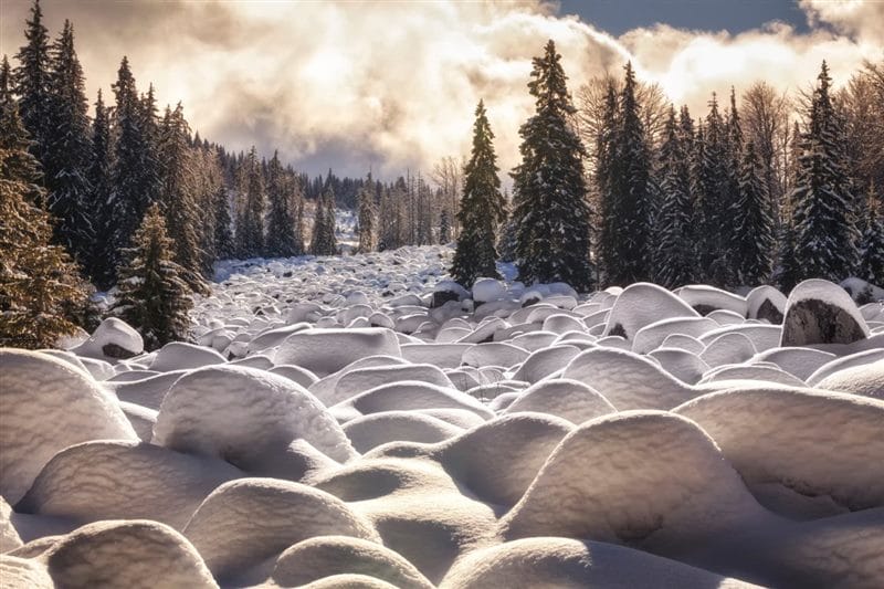 Картинки сугробы снега (60 фото) #12