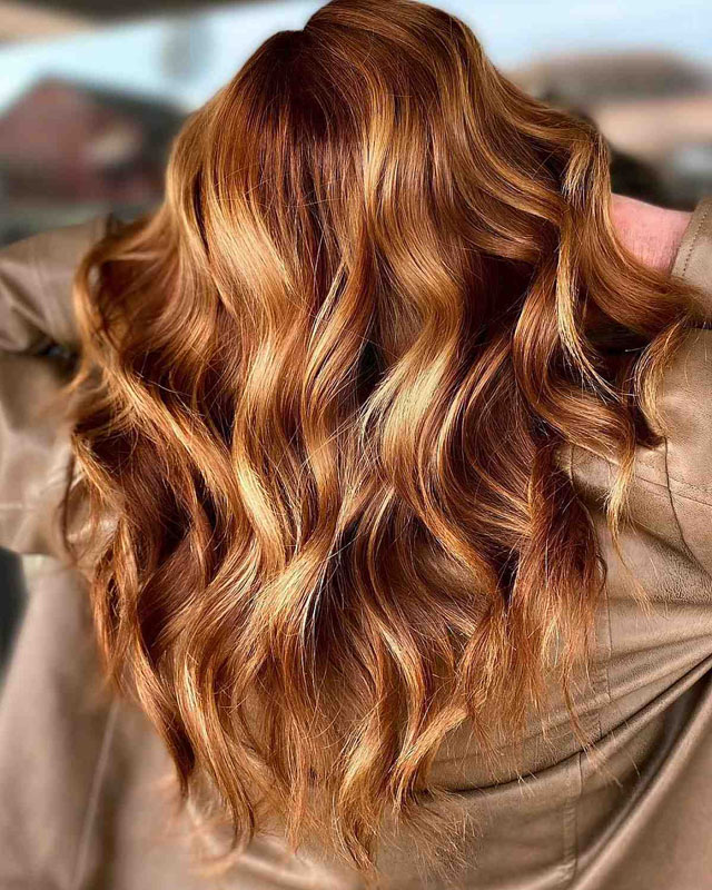 Цвет волос карамель:+120 идей карамельного оттенка на 2023 год
