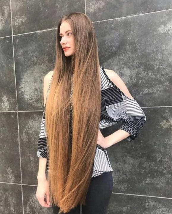 Девушки с длинными волосами (110 фото) #87