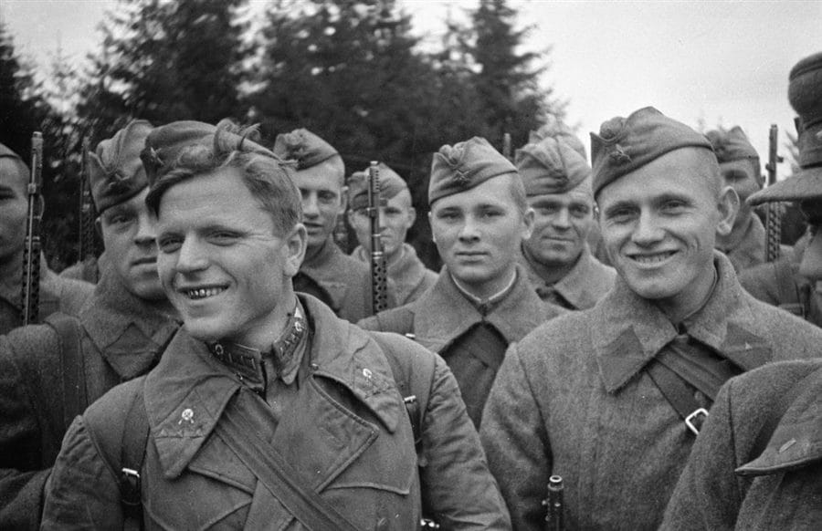 180 фото военных лет (1941-1945) хорошего качества #43
