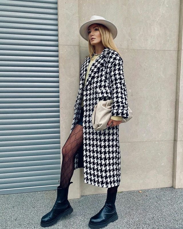 Модное женское пальто на весну 2022 года и главные тренды с фото #86