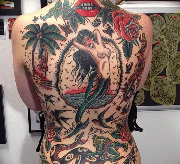 Эскизы татуировок на спине для мужчин с фото #24