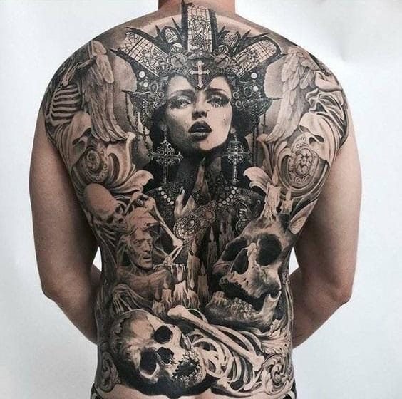 Эскизы татуировок на спине для мужчин с фото #13