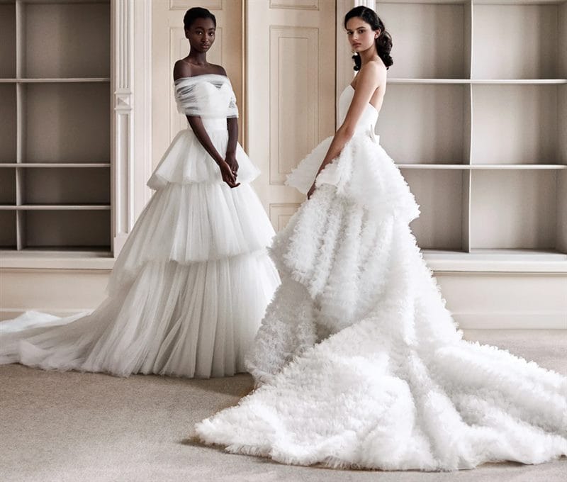 Красивые и модные свадебные платья 2022 года с фото #77