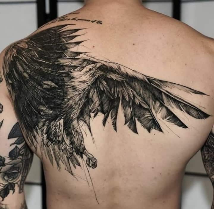 Эскизы татуировок на спине для мужчин с фото #14