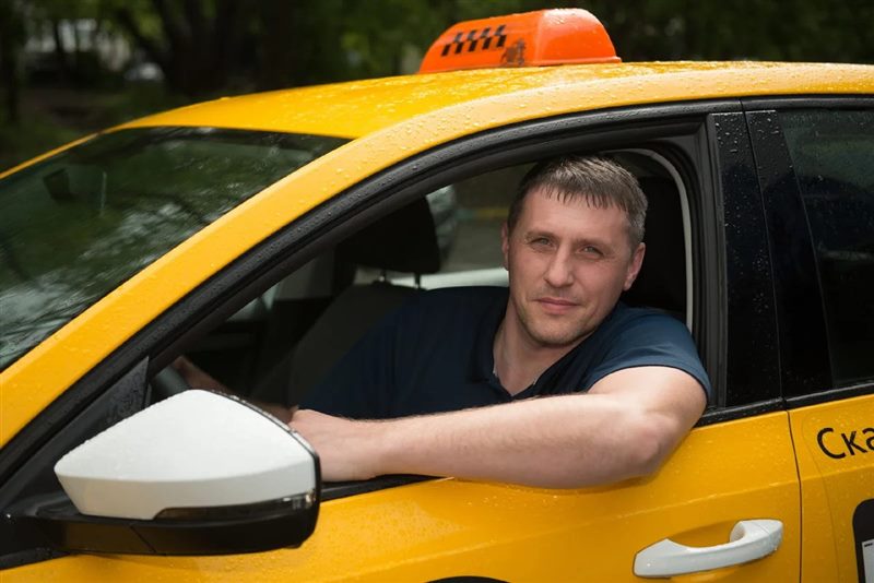 6 лучших таксопарков Москвы для водителей на 2023 год (плюсы и минусы) #12