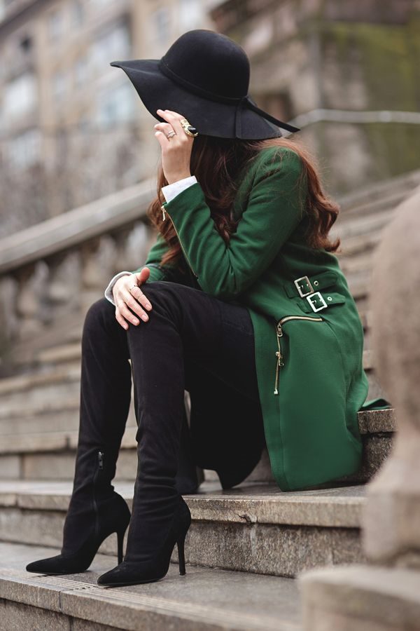 Зеленое пальто темных, ярких оттенков – с чем носить, фото #70