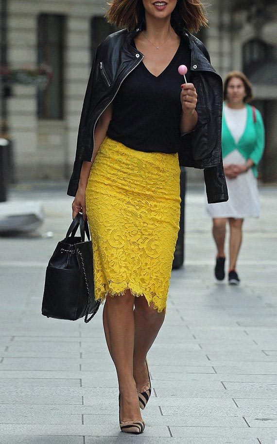 Желтая юбка-карандаш — с чем носить, фото 2023 #16